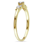 Sparkling Yaffie Gold Promise Ring with Trio of Diamonds (1/10ct TDW)