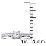 Dazzling Yaffie Bridal Set with 1/2ct TDW White Diamonds