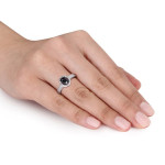 Yaffie™ Exquisite Oval Black and White Diamond Halo Engagement Ring of 1ct TDW in White Gold - Personalised Just for You