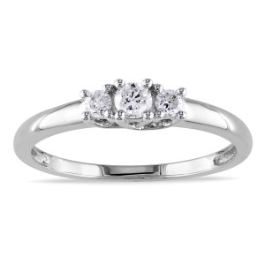 3-Diamond Engagement Ring with 1/4ct TDW in White Gold - Yaffie Collection