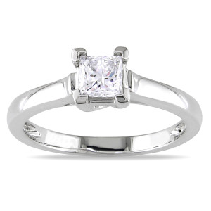 Princess-cut Diamond Solitaire Ring with 1/2ct TDW in Yaffie Platinum