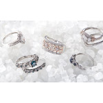 Golden Halo Bridal Ring Set with 1 1/2ct TDW Diamonds by Yaffie Signature Collection