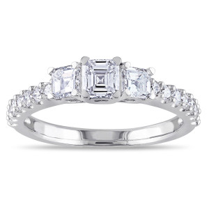 The Yaffie Signature Collection boasts a stunning White Gold Asscher Cut Diamond Ring at 1 carat TDW.