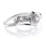 A glimmering Yaffie Sterling Silver Bridal Set with a 1/4ct Diamond Halo.