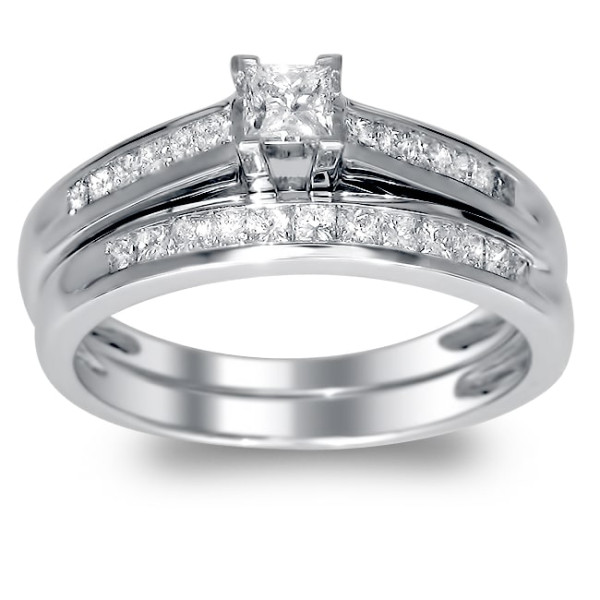 Princess-cut Bridal Set with 1/2ct TDW of Yaffie Gold Diamonds