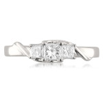 Gold-Yaffie Princess Diamond Ring with 1/2ct TDW