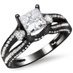 Yaffie 1 1/2ct TDW Princess Cut Diamond Ring - Dazzling Black Gold Design