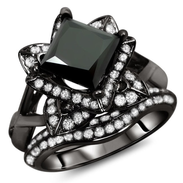 Yaffie Black Gold Princess Cut Ring Set with 2.5ct TDW Black Diamonds - Handcrafted Elegance.