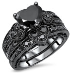 Yaffie Custom-Made Heart Bridal Set with 2 1/6ct TDW Black Diamonds - A Treasure of Black Gold.