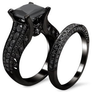 Yaffie ™ Custom Black Diamond Bridal Set: Princess-Cut Elegance in 3 7/8ct TDW Black Gold