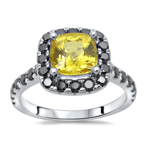 Customised Yaffie™ Yellow Sapphire and Black Diamond Engagement Ring - 1.75 CT Cushion-cut Gold Brilliance.