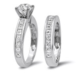 2.5ct Round Diamond Natural Engagement Ring Set with Yaffie Gold Band