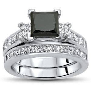 Yaffie ™ Unique Black Princess-cut Diamond Bridal Set with 2 3/4ct TDW of Gold Sparkle!