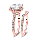 Glowing Yaffie Bridal Set with Cushion-Cut Moissanite & Sparkling Diamond Halves