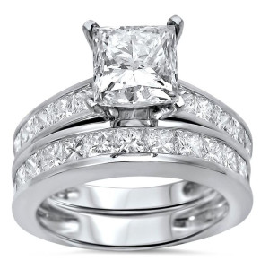 White Gold Princess-cut Diamond Bridal Set with 2 7/8ct TDW and Enhanced Clarity by Yaffie.