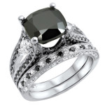 Yaffie ™ Custom-made Bridal Set: Black and White Cushion-cut Diamonds on 4 2/5ct White Gold