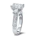 Dazzling Yaffie 1ct TDW Diamond and Moissanite Engagement Ring in White Gold