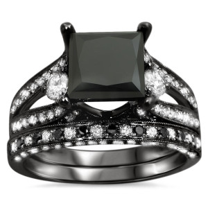 Yaffie™ Custom Black Gold Bridal Set with 4 ct Princess-cut Diamonds