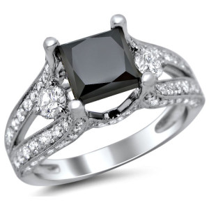 Black Princess Cut Three-Stone Diamond Engagement Ring - Yaffie™ Custom Design (Featuring 3 1/3 Carat Total Diamond Weight in Gold)