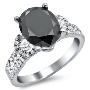 Yaffie ™ Bespoke White Gold Ring with 2 3/4ct Oval Black and White Diamonds for Engagement