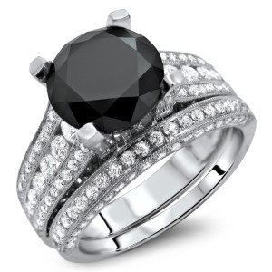Custom White Gold Bridal Set with 4 3/5ct TDW Black and White Round-cut Diamonds by Yaffie™.