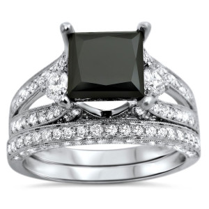 Yaffie ™ Custom White Gold Bridal Ring Set with 4ct Princess-Cut Black Diamonds