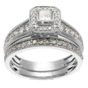 Princess Cut Diamond Bridal Set with IGI Certification, 1 Carat White Gold by Yaffie.