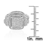 Yaffie Chic Sterling Silver Ring with 3/4ct TDW White Diamond Halo