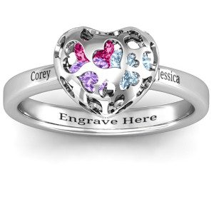 Yaffie ™ Custom Made Personalised Heart Cutout Petite Caged Hearts Ring - Featuring Classic Engravings Band