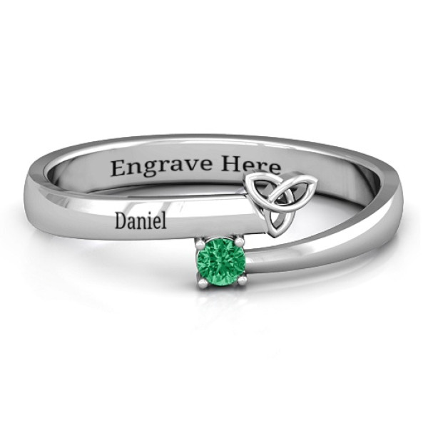 Yaffie ™ Custom Celtic Solitaire Bypass Ring - Personalised Design