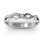 Yaffie ™ Custom-Made Personalised Infinity Band Solitaire Ring with Dazzling Sparkle - Classic Design