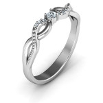 Yaffie ™ Custom-Made Personalised Infinity Band Solitaire Ring with Dazzling Sparkle - Classic Design
