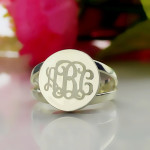 Yaffie ™ creates custom-made Personalised Circle Monogram Signet Ring