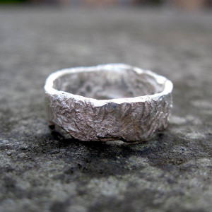 Yaffie ™ Custom Made Personalised Rocky Outcrop Ring