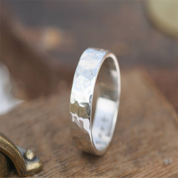 Custom-made Personalised Hammered Ring by Yaffie ™