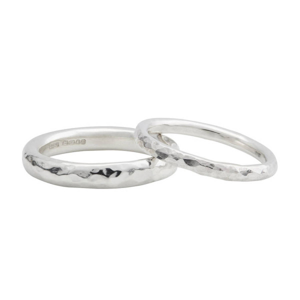 Yaffie ™ Custom Personalised Halo Wedding Band for Your Special Day