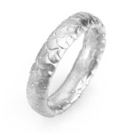 Yaffie™ Custom-Made Fish Scale Pattern Wedding Ring for Men with Personalization