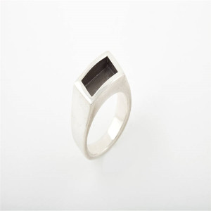 Yaffie ™ Custom Made Black Personalised Ring for Men - Ideal for Stylish Gentlemen