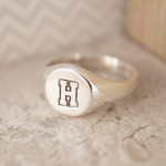 Yaffie ™ Custom-Made Personalised Round Initial Signet Ring