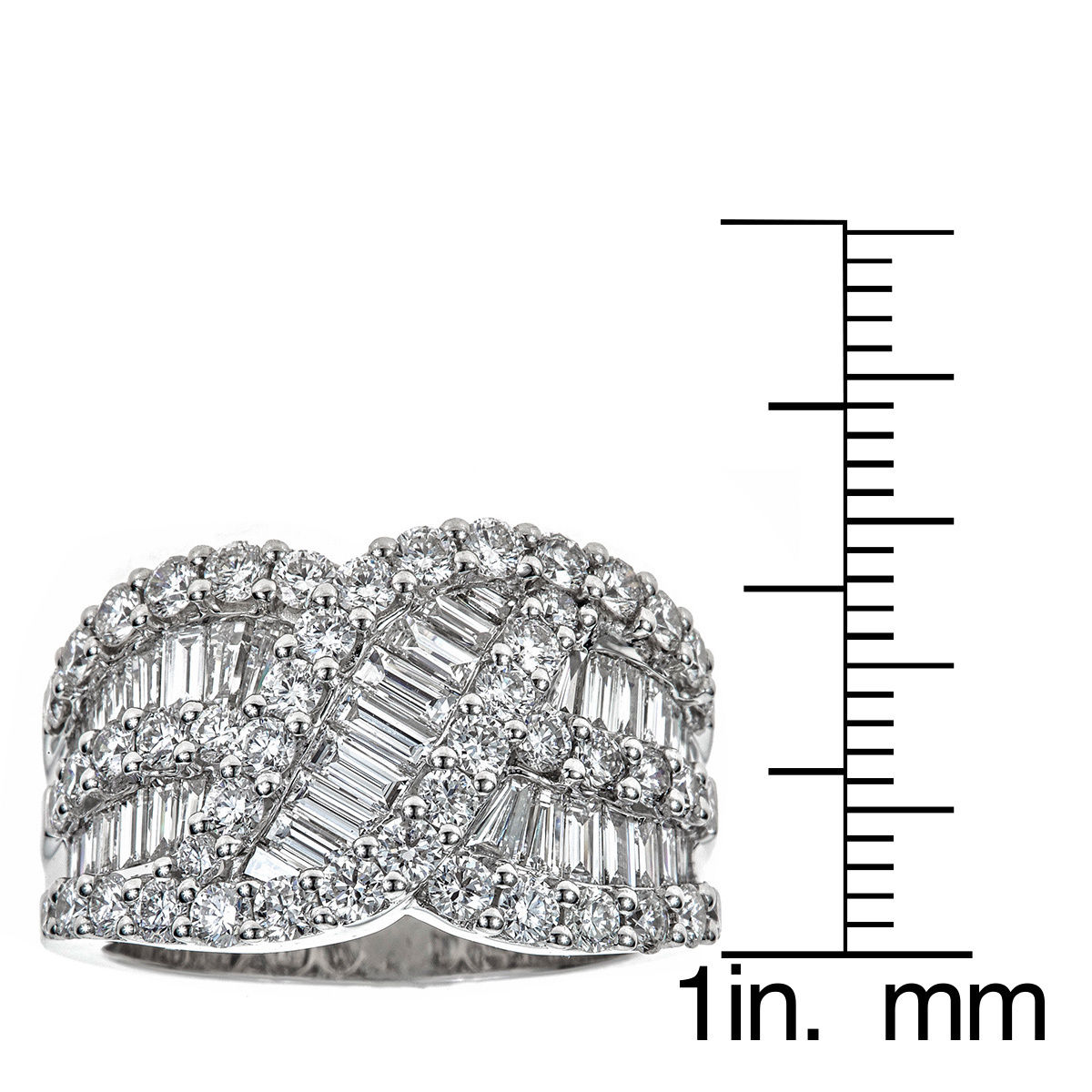 Sparkling Yaffie White Gold Ring with 3ct TDW Diamond Baguette and Round Gems