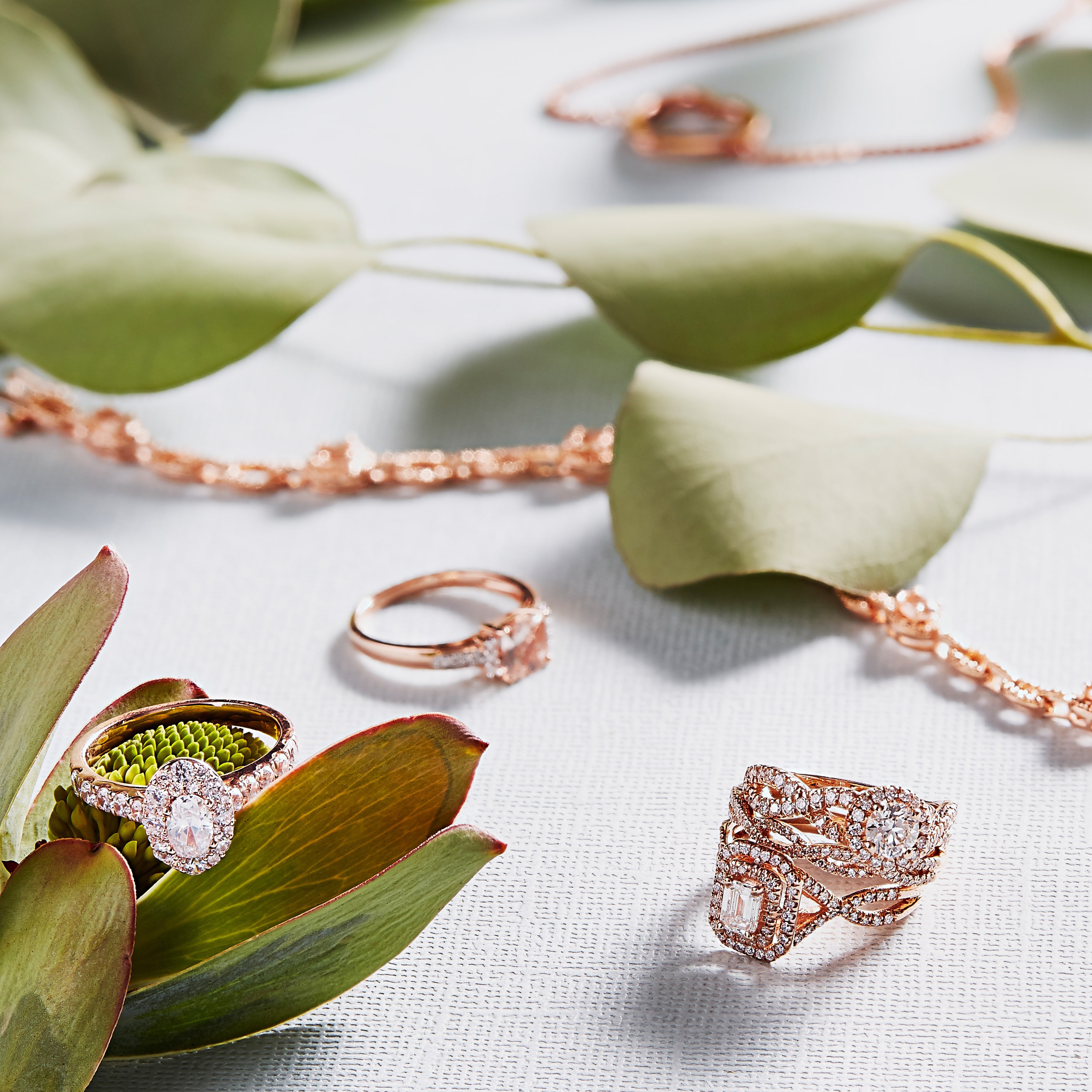 Certified Yaffie Rose Gold Engagement Ring with 1 Carat TDW Round Cut Diamond