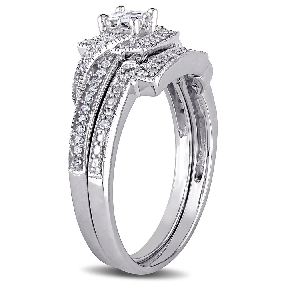Sparkling Yaffie Bridal Set with 1/3ct TDW Princess Cut Diamonds in White Gold