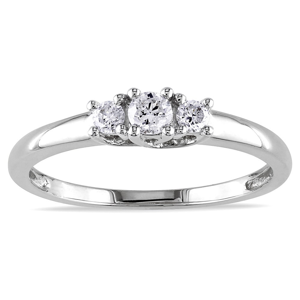 Dazzling Yaffie 1/4ct TDW White Gold Diamond Band