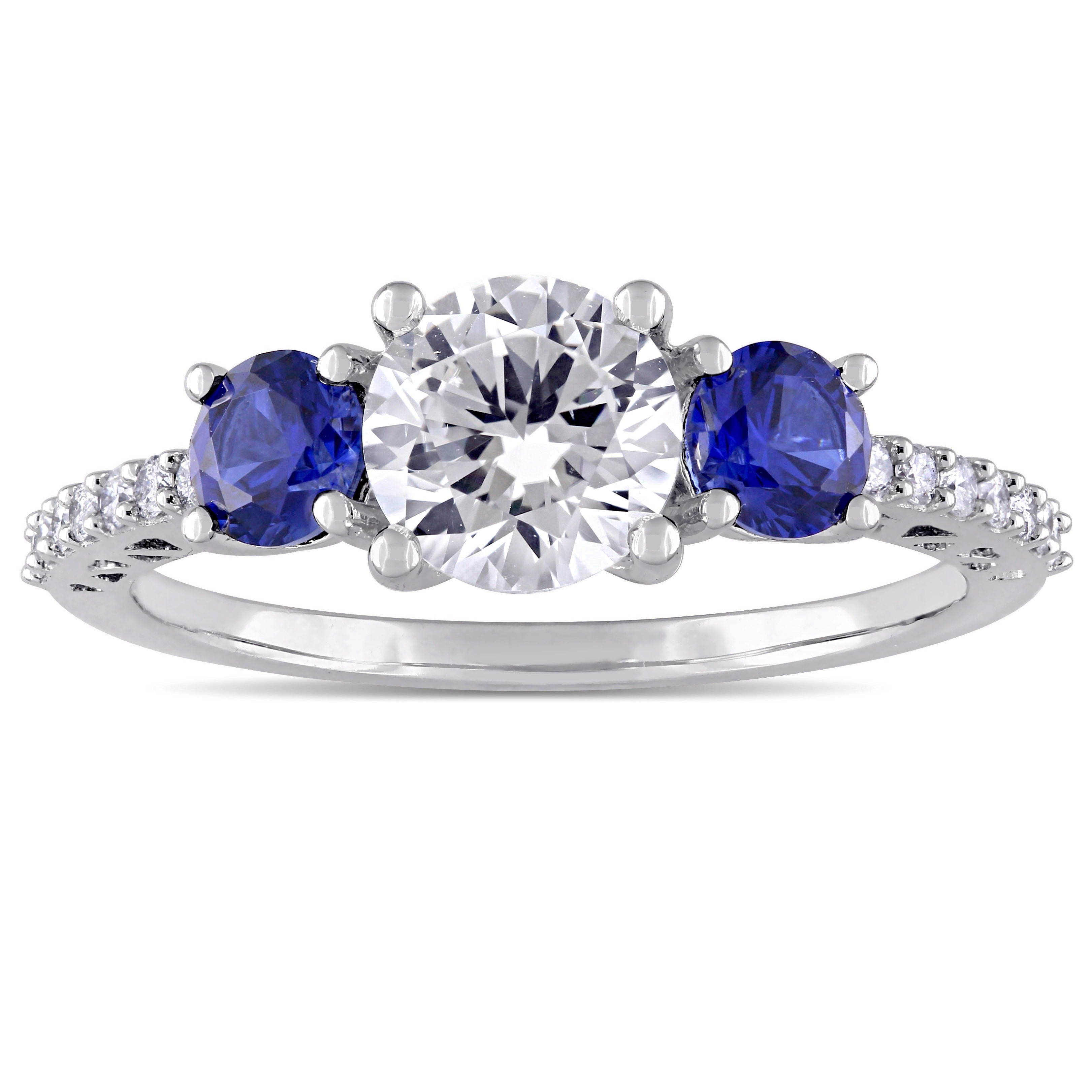 Elegant Yaffie Ring with White Gold, Sapphire, and Diamond