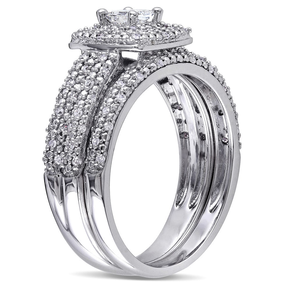 Enchanting Yaffie Bridal Set: 1/2ct TDW Diamond in White Gold Signature Collection