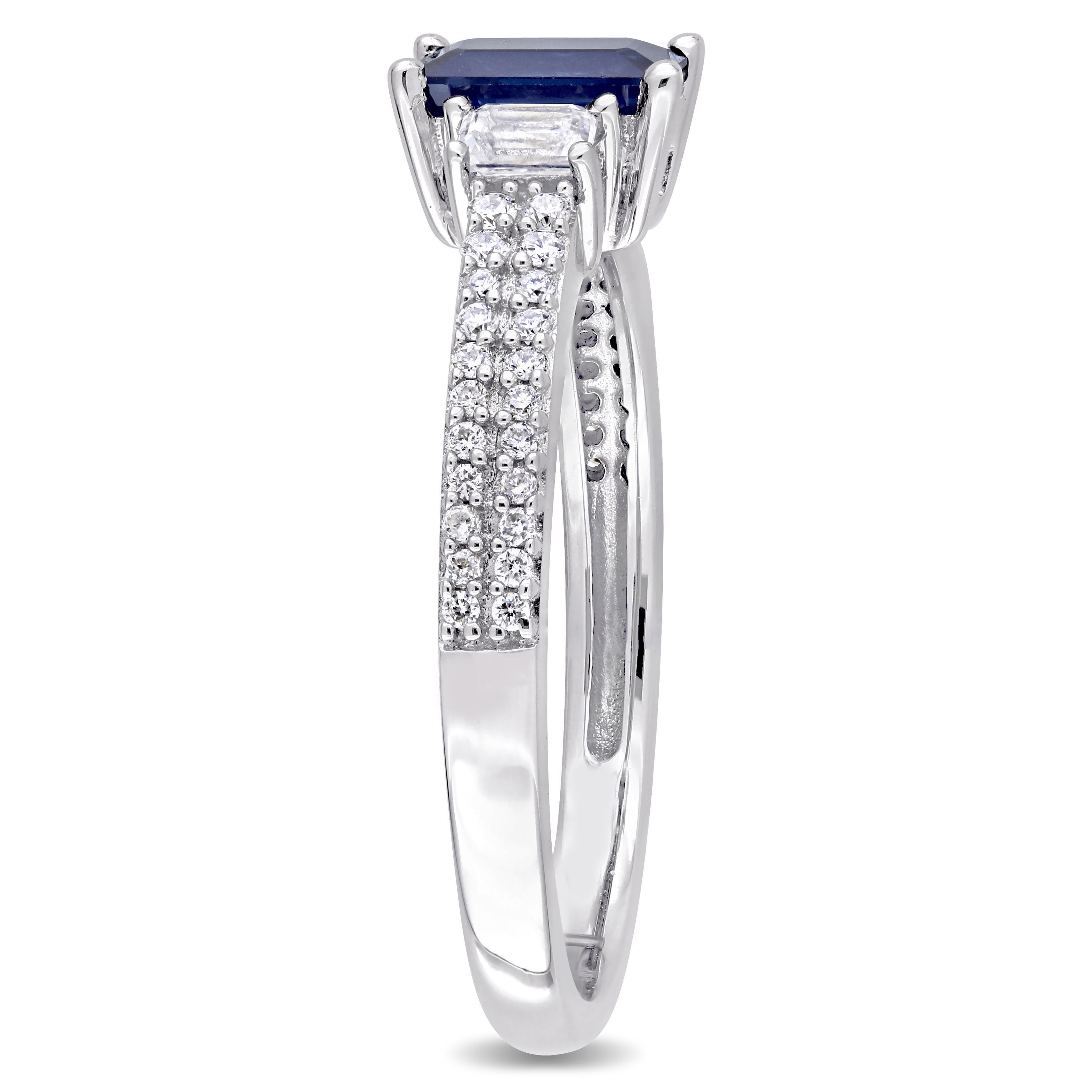 Engage in Elegance with the Yaffie Signature Blue &amp; White Sapphire Diamond Ring in White Gold.