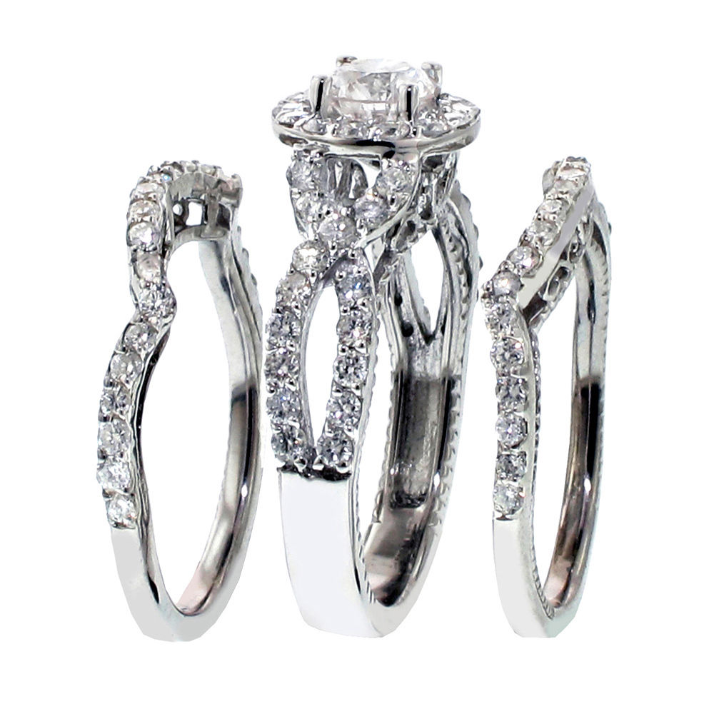 Sparkling Yaffie Platinum Bridal Set with Halo Diamonds totaling 2 2/5ct TDW