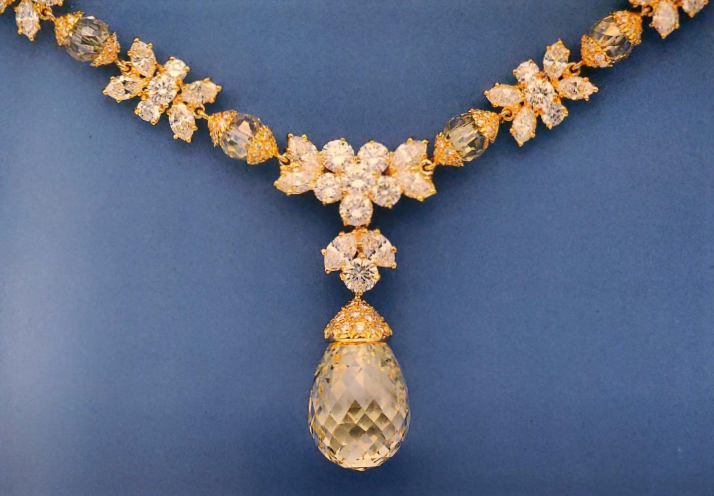 Diamond necklace with a 32-carat briolette pendant.