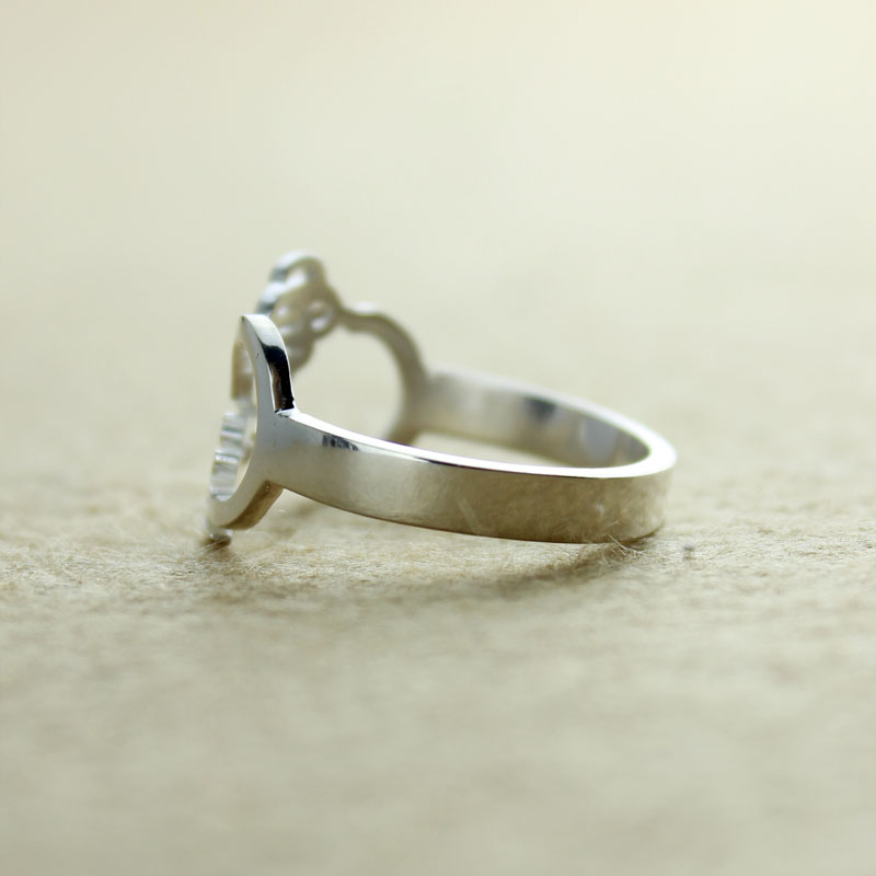 Yaffie ™ Customised Infinity Nameplate Ring - Personalised for You